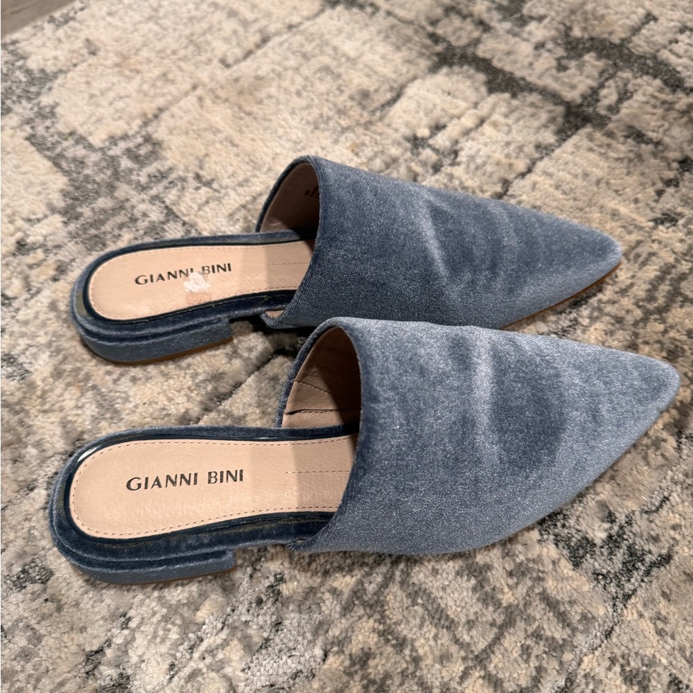 Gianni Bini Blue mules